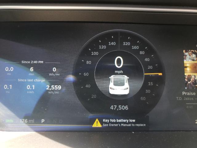 Photo 8 from auction – 2014 TESLA MODEL S with VIN 5YJSA1H11EFP33191
