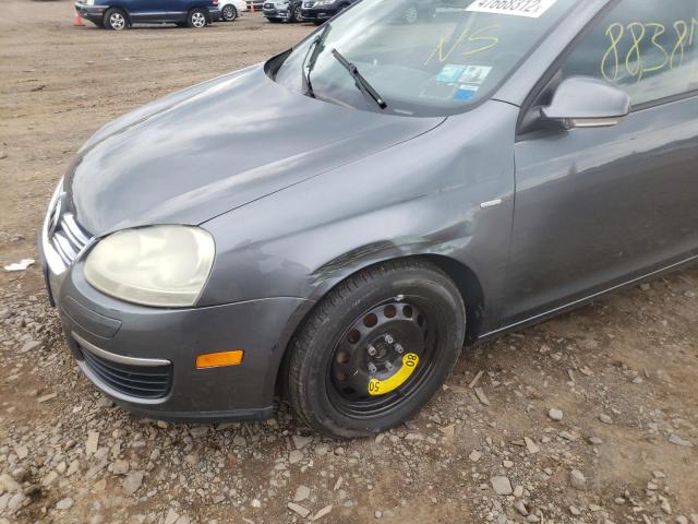 Photo 9 from auction – 2009 VOLKSWAGEN JETTA WOLF with VIN 3VWRJ71K39M045700