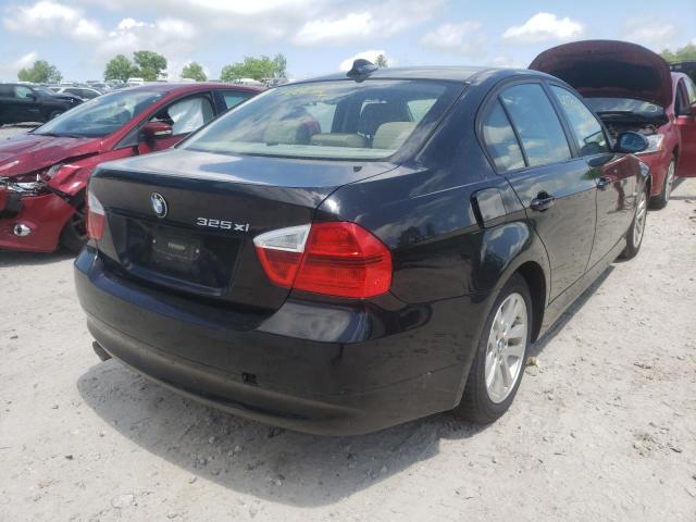 Photo 4 from auction – 2006 BMW 325 XI with VIN WBAVD13526KV12599
