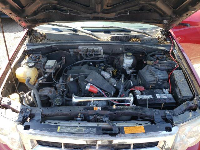 Photo 7 from auction – 2008 FORD ESCAPE LIM with VIN 1FMCU94118KD31819