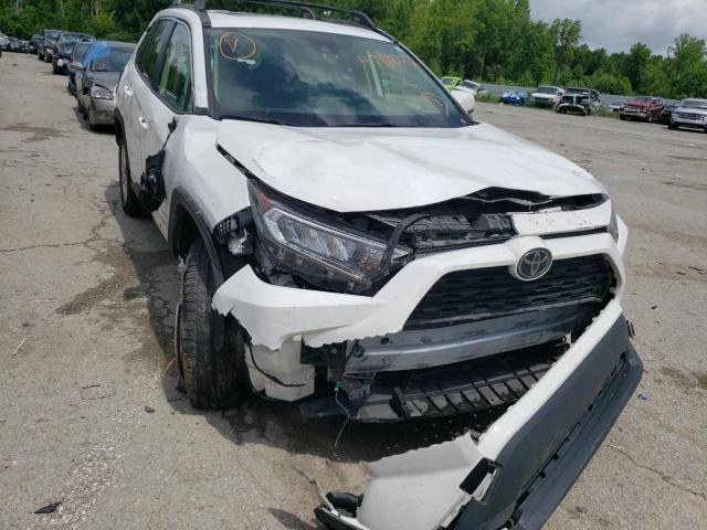 Photo 9 from auction – 2019 TOYOTA RAV4 XLE with VIN JTMP1RFV6KJ001315