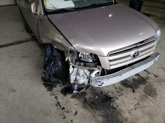 Photo 9 from auction – 2004 TOYOTA HIGHLANDER with VIN JTEEP21A040066070