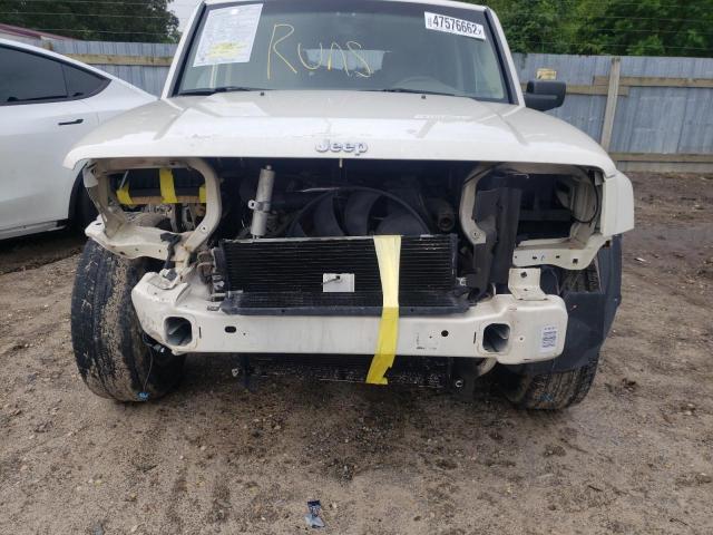 Photo 9 from auction – 2010 JEEP COMMANDER with VIN 1J4RG4GT8AC113165
