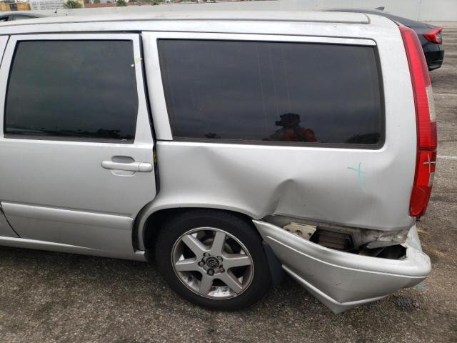 Photo 9 from auction – 1999 VOLVO V70 with VIN YV1LW55A5X2579425