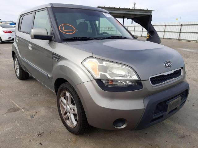 KIA SOUL + 2010 with VIN KNDJT2A22A7059504 - Photo from auction