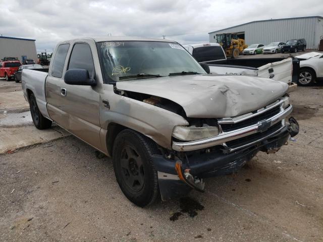CHEVROLET SILVERADO 1999 with VIN 2GCEC19T2X1294239 - Photo from auction