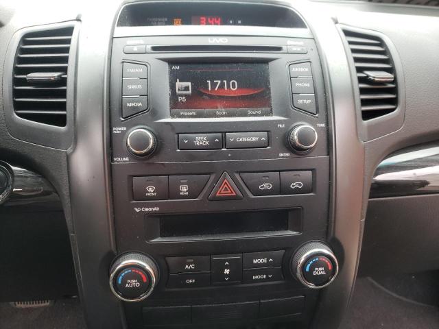Photo 9 from auction – 2012 KIA SORENTO EX with VIN 5XYKU3A62CG290211