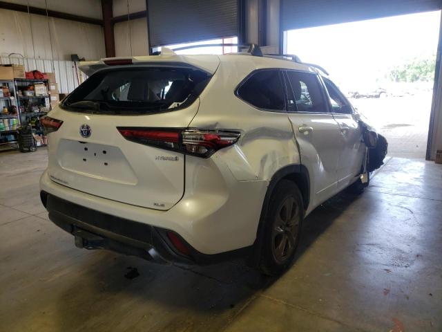 Photo 4 from auction – 2022 TOYOTA HIGHLANDER with VIN 5TDABRCH8NS541497