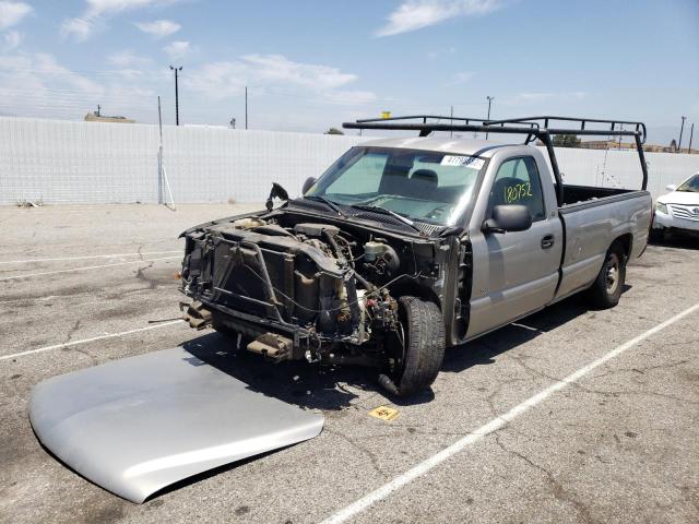 Photo 2 from auction – 2000 CHEVROLET SILVERADO with VIN 1GCEC14T2YE261488