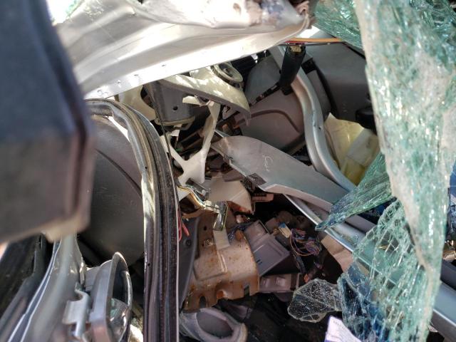Photo 8 from auction – 2001 MAZDA 626 ES with VIN 1YVGF22C215237443