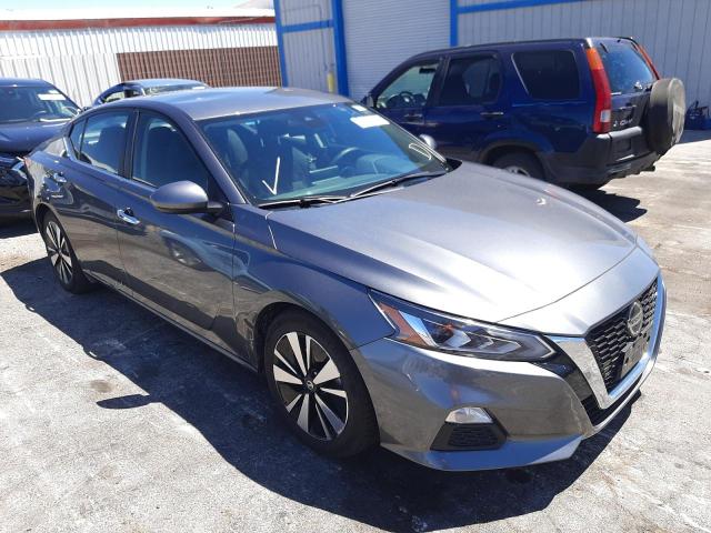 NISSAN ALTIMA SV 2021 with VIN 1N4BL4DV8MN363030 - Photo from auction