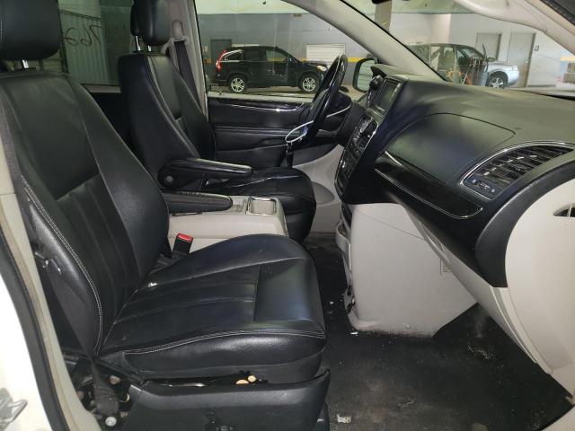 Photo 5 from auction – 2012 CHRYSLER TOWN & COU with VIN 2C4RC1BG5CR251542