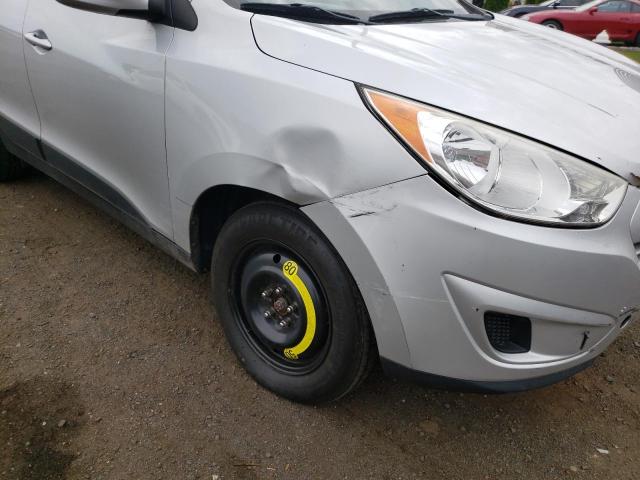 Photo 9 from auction – 2010 HYUNDAI TUCSON GLS with VIN KM8JUCAC4AU043233