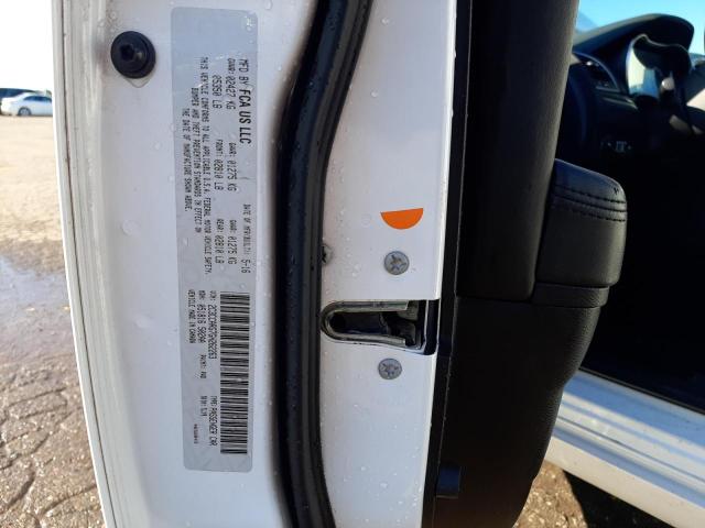 Photo 10 from auction – 2016 CHRYSLER 300 LIMITE with VIN 2C3CCARG7GH262263