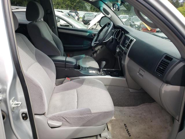 Photo 5 from auction – 2004 TOYOTA 4RUNNER SR with VIN JTEBU14R140021033