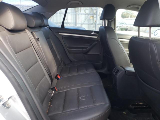 Photo 6 from auction – 2012 VOLKSWAGEN JETTA with VIN 3VWRF71K57M089471