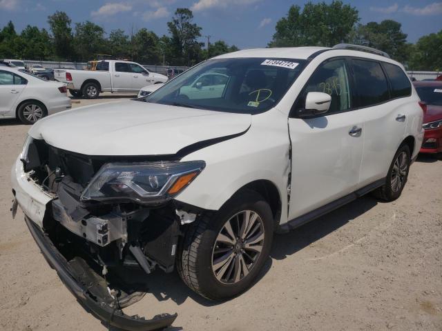 Photo 2 from auction – 2017 NISSAN PATHFINDER with VIN 5N1DR2MN5HC696840
