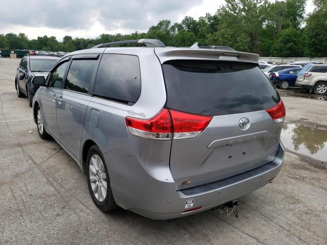 Photo 3 from auction – 2014 TOYOTA SIENNA XLE with VIN 5TDYK3DC3ES438650