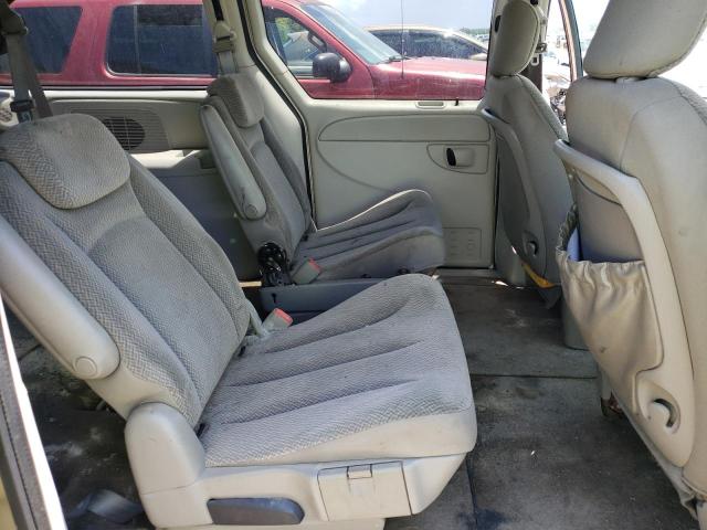 Photo 6 from auction – 2005 CHRYSLER TOWN & COU with VIN 2C4GP54L05R337583