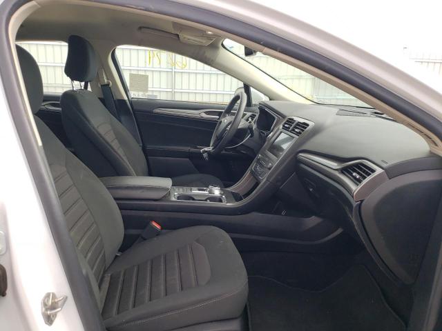 Photo 5 from auction – 2020 FORD FUSION SE with VIN 3FA6P0LUXLR219613