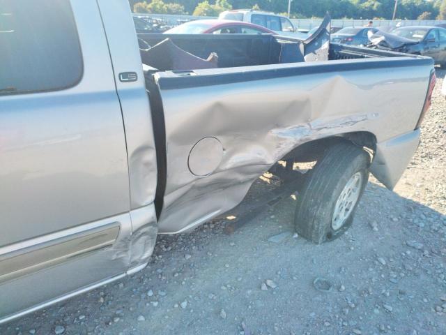 Photo 9 from auction – 2004 CHEVROLET SILVERADO with VIN 2GCEC19V841322400