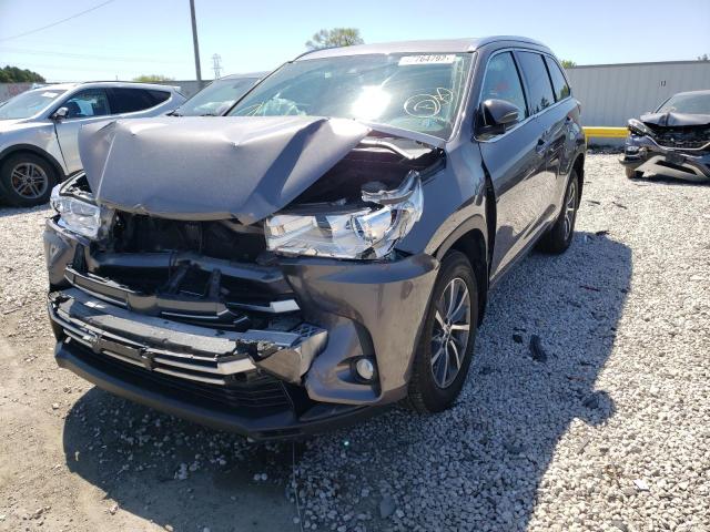 صورة رقم 2 من المزاد - 2017 TOYOTA HIGHLANDER مع VIN 5TDJZRFH8HS440407