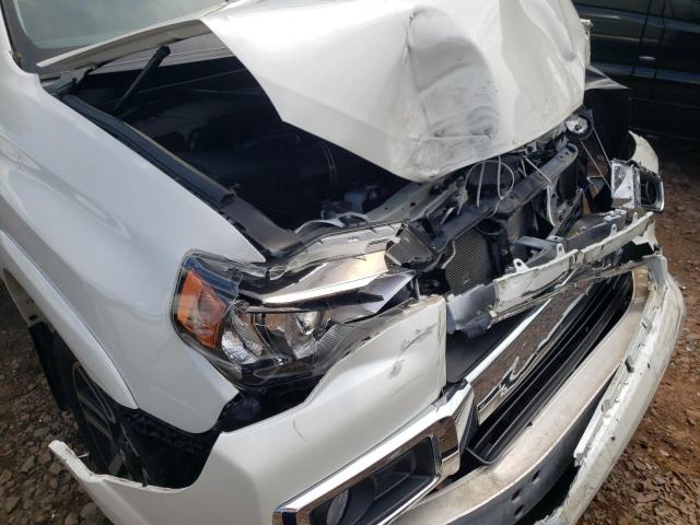Photo 9 from auction – 2019 TOYOTA 4RUNNER SR with VIN JTEBU5JR2K5664129