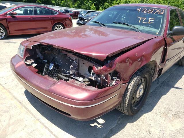 Photo 9 from auction – 2005 FORD CROWN VICT with VIN 2FAHP71W55X102872