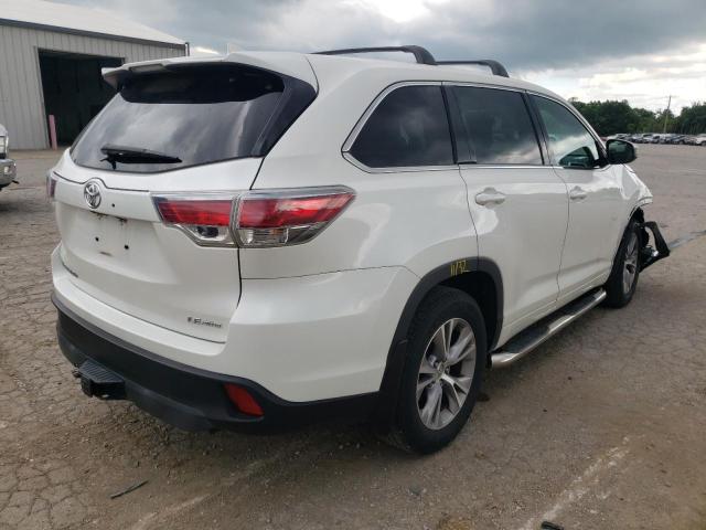 Photo 4 from auction – 2015 TOYOTA HIGHLANDER with VIN 5TDBKRFH4FS158741