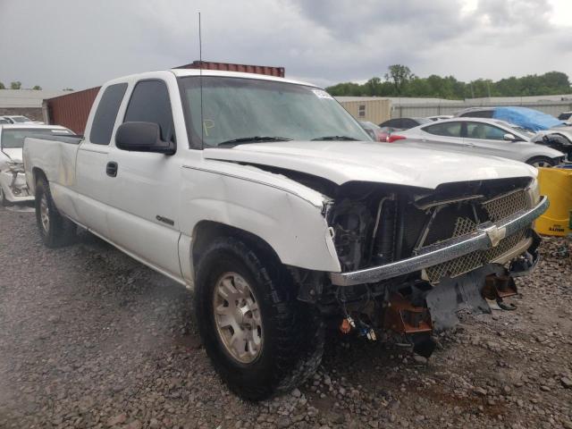 CHEVROLET SILVERADO 2003 with VIN 1GCEC19V53E288042 - Photo from auction