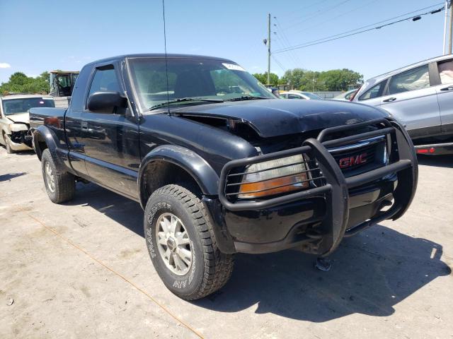 GMC SONOMA 2003 with VIN 1GTCT19X438177926 - Photo from auction