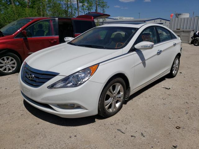Photo 2 from auction – 2013 HYUNDAI SONATA SE with VIN 5NPEC4AC3DH784695