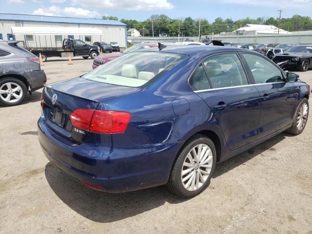 Photo 4 from auction – 2013 VOLKSWAGEN JETTA SEL with VIN 3VWLP7AJ2DM360802