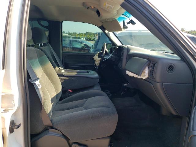 Photo 5 from auction – 2003 CHEVROLET SILVERADO with VIN 1GCHC23UX3F152132