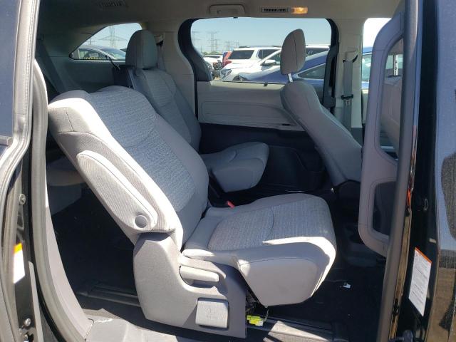 Photo 6 from auction – 2022 TOYOTA SIENNA LE with VIN 5TDKRKEC3NS102183
