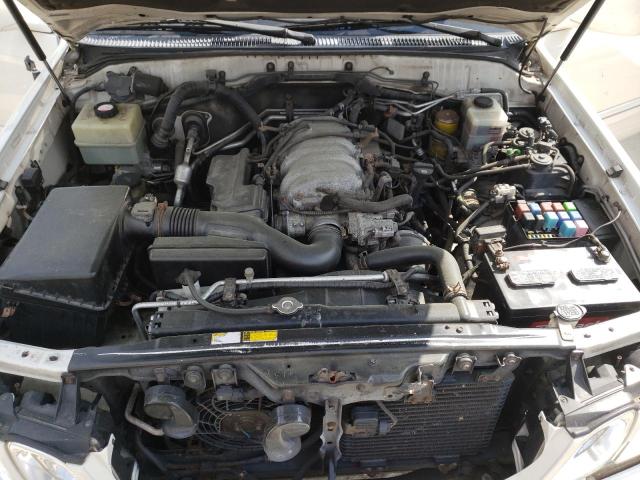 Photo 7 from auction – 2001 LEXUS LX 470 with VIN JTJHT00W513507679