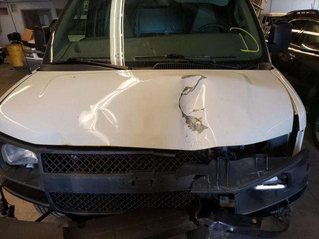 Photo 7 from auction – 2017 CHEVROLET EXPRESS G2 with VIN 1GCWGAFF0H1160828