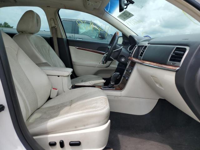 Zdjęcie 5 z aukcji – 2010 LINCOLN MKZ z VIN 3LNHL2GC3AR627293
