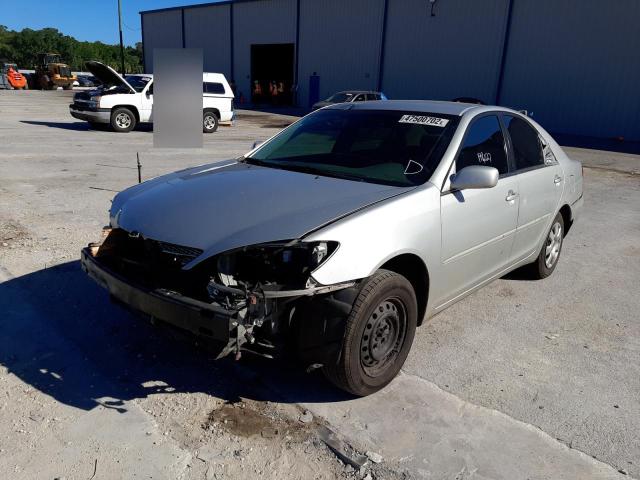 Photo 2 from auction – 2004 TOYOTA CAMRY LE with VIN 4T1BE30K44U266984