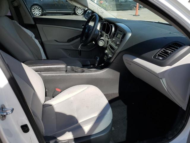 Photo 5 from auction – 2015 KIA OPTIMA LX with VIN 5XXGM4A76FG502475