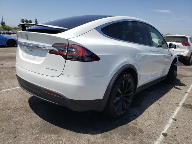 Photo 4 from auction – 2020 TESLA MODEL X with VIN 5YJXCDE20LF248567