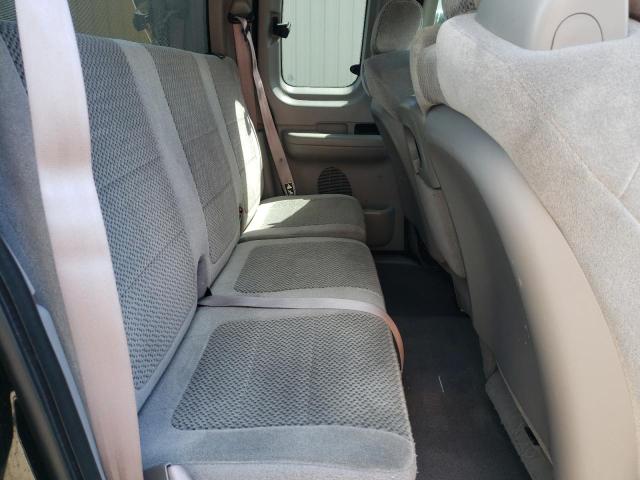 Photo 6 from auction – 2002 FORD F150 with VIN 1FTRX18W32NB02027