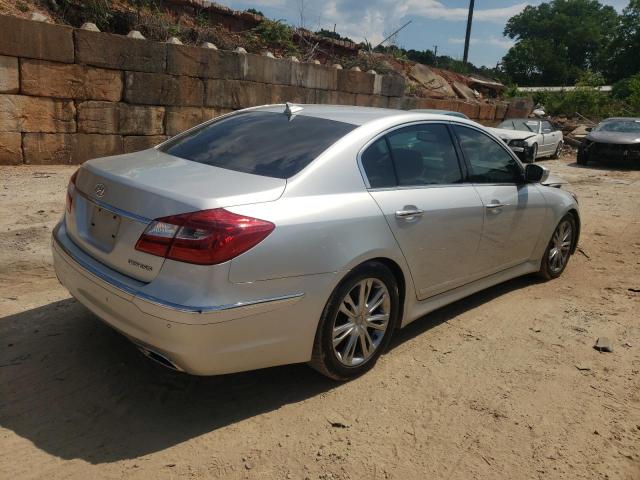 Photo 4 from auction – 2013 HYUNDAI GENESIS 3. with VIN KMHGC4DD1DU218842