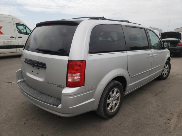 Photo 4 from auction – 2010 CHRYSLER TOWN & COU with VIN 2A4RR5D17AR235509