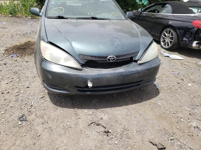Photo 9 from auction – 2004 TOYOTA CAMRY LE with VIN 4T1BE32K84U338816