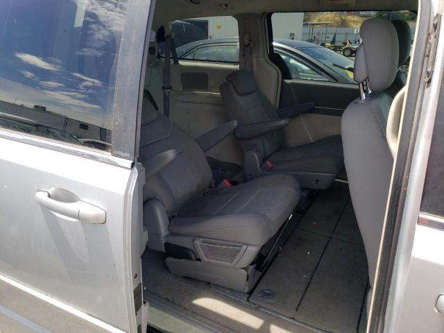 Photo 6 from auction – 2010 CHRYSLER TOWN & COU with VIN 2A4RR4DE5AR368685