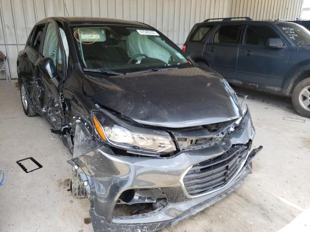 CHEVROLET TRAX LS 2020 with VIN 3GNCJKSB5LL176335 - Photo from auction