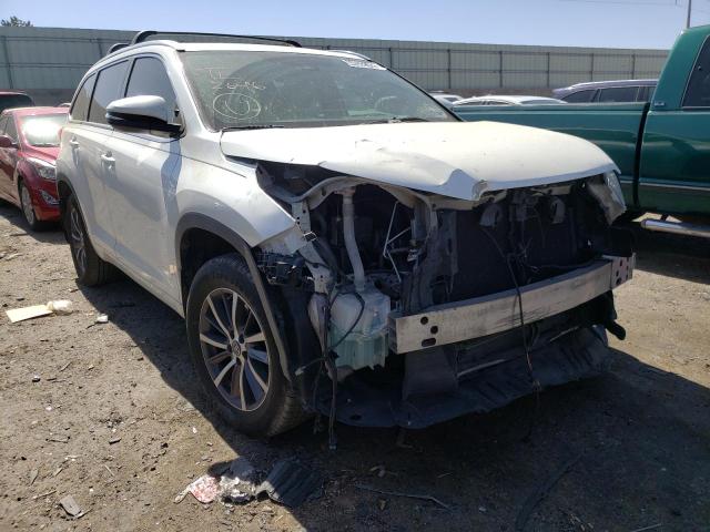 Foto 9 de la subasta – 2017 TOYOTA HIGHLANDER con VIN 5TDJZRFH4HS415925