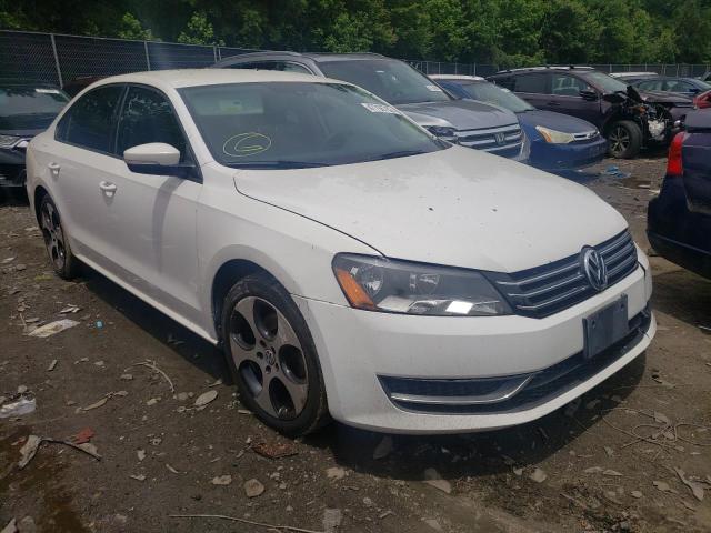 VOLKSWAGEN PASSAT S 2013 with VIN 1VWAP7A33DC087055 - Photo from auction