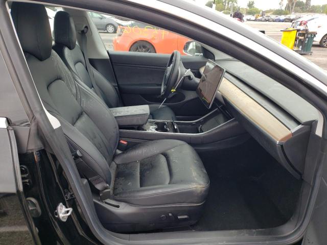 Photo 5 from auction – 2019 TESLA MODEL 3 with VIN 5YJ3E1EB5KF433574